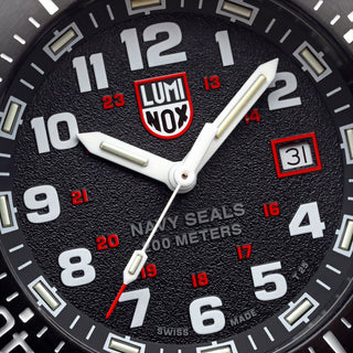RELÓGIO LUMINOX NAVY SEAL (COMBO COM 2 PULSEIRAS - BORRACHA PRETA + VELCRO PRETO) - 45 MM CÓD.4231.SET
