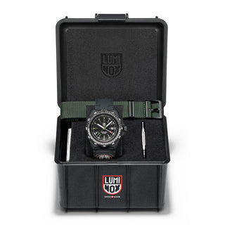 RELÓGIO LUMINOX RECON NAV SPEC 46 MM CÓD.8837.SET