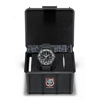 RELÓGIO LUMINOX MIL-SPEC (COMBO RELÓGIO COM 2 PULSEIRAS - BORRACHA CINZA ESCURO + TECIDO CAMUFLADO) 46 MM CÓD.3351.1.SET